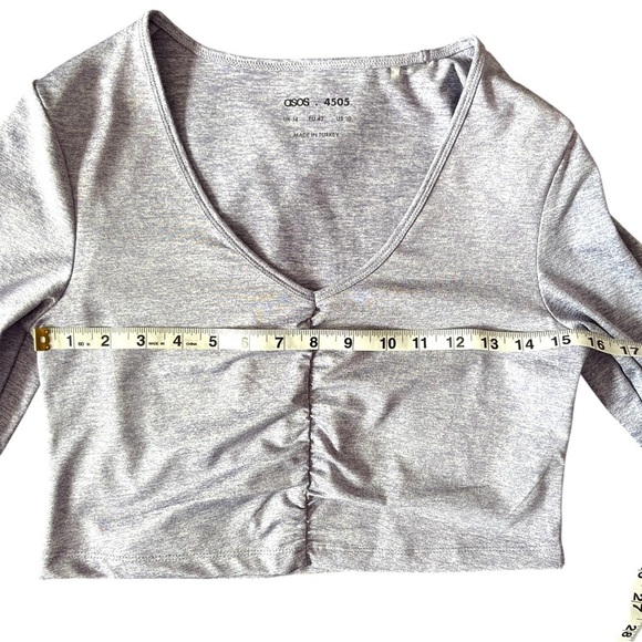 ASOS 4505 yoga ruche front long sleeve cropped top - Picture 8 of 10